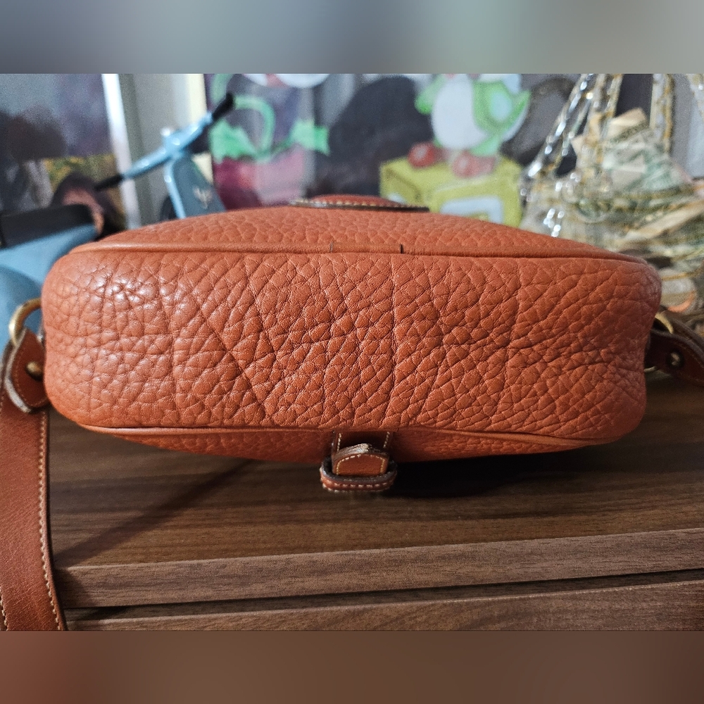 Vintage Dooney & Bourke Crossbody - Picture 6 of 6